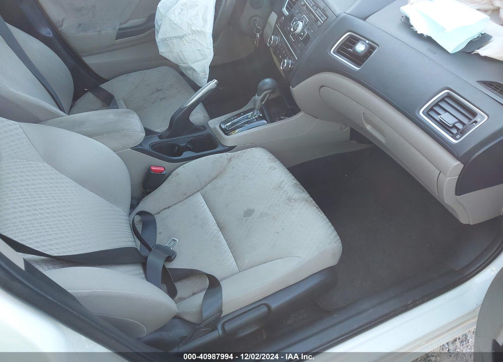 2015 HONDA CIVIC LX VIN: 2HGFB2F53FH539088