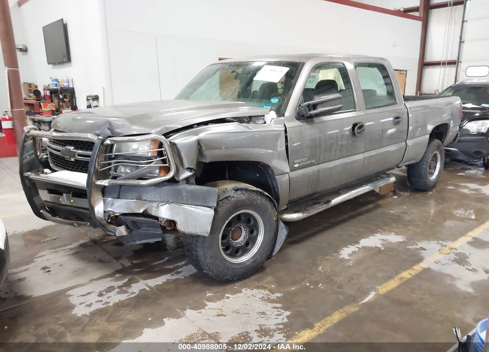 2006 CHEVROLET SILVERADO 2500HD WORK TRUCK VIN: 1GCHK23D16F239487