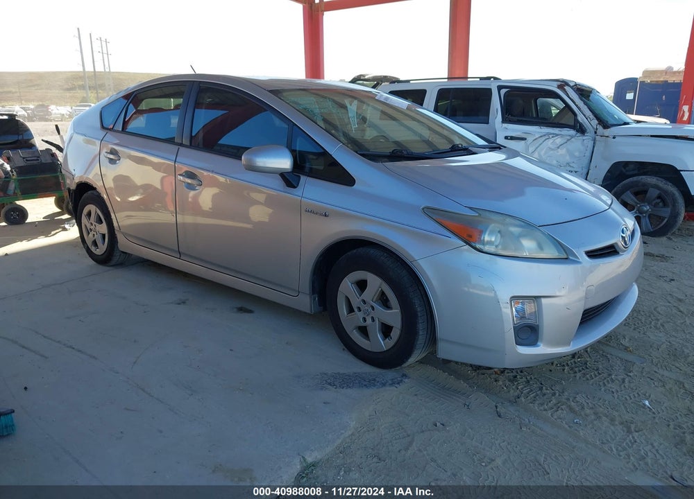 2011 TOYOTA PRIUS TWO VIN: JTDKN3DU8B5340222