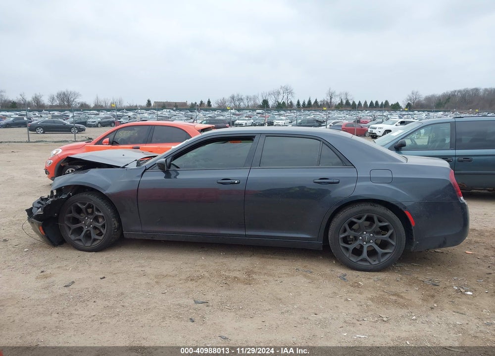 2019 CHRYSLER 300 VIN: 2C3CCAAG9KH662247