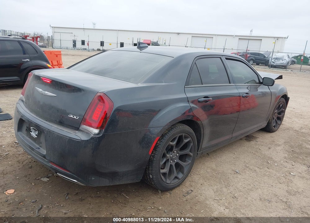 2019 CHRYSLER 300 VIN: 2C3CCAAG9KH662247
