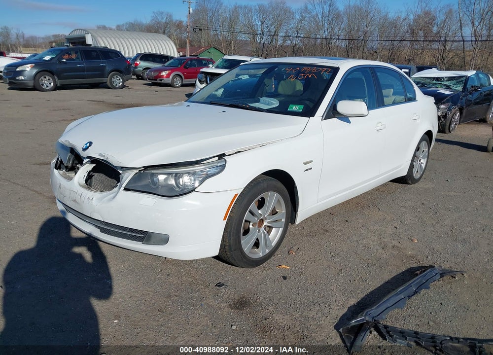 2010 BMW 528 XI VIN: WBANV1C59AC158645