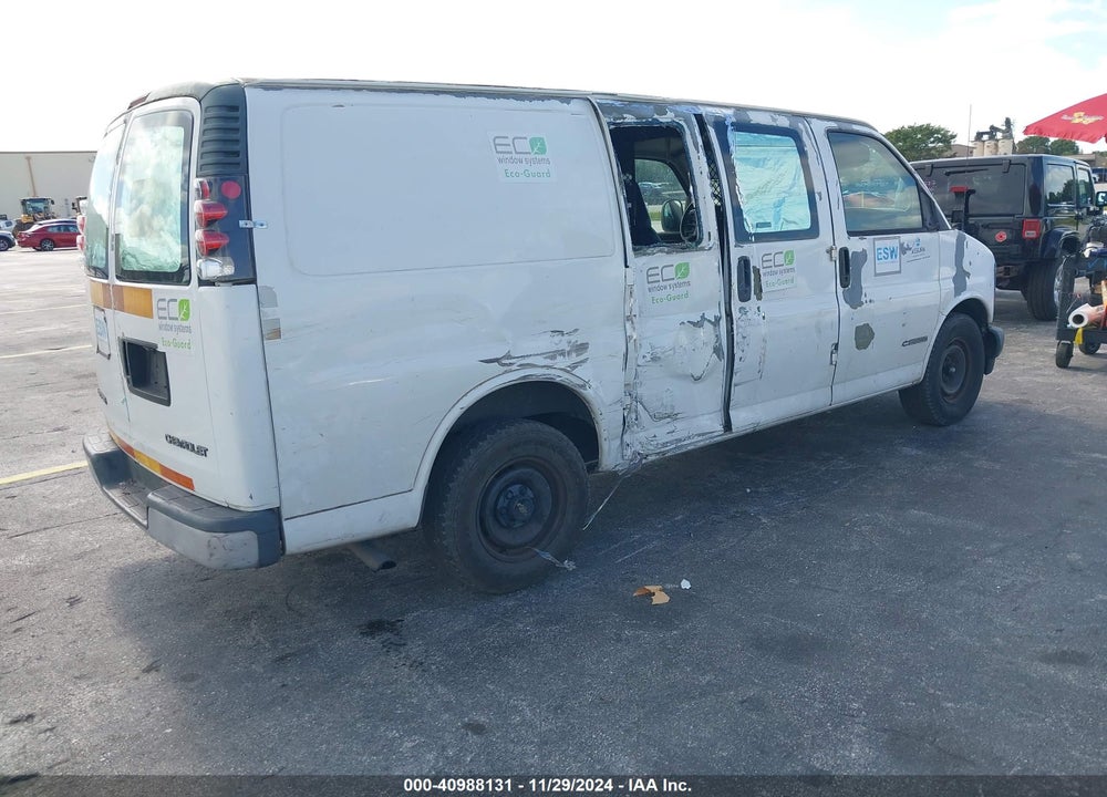 2001 CHEVROLET EXPRESS VIN: 1GCFG25W011152919