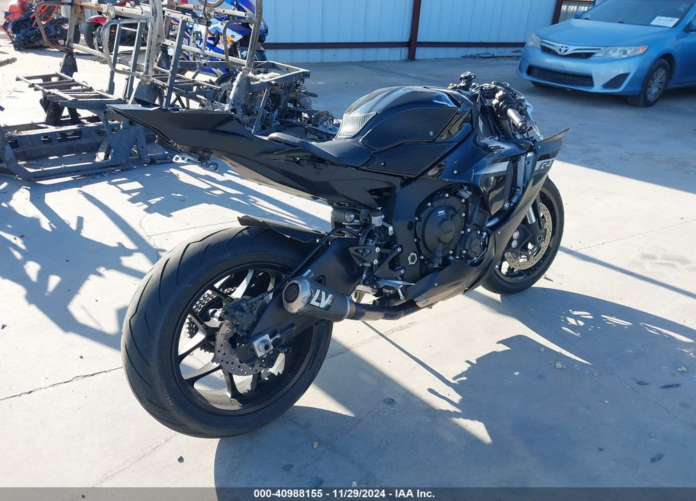 2024 YAMAHA YZFR1 VIN: JYARN66E3RA003699