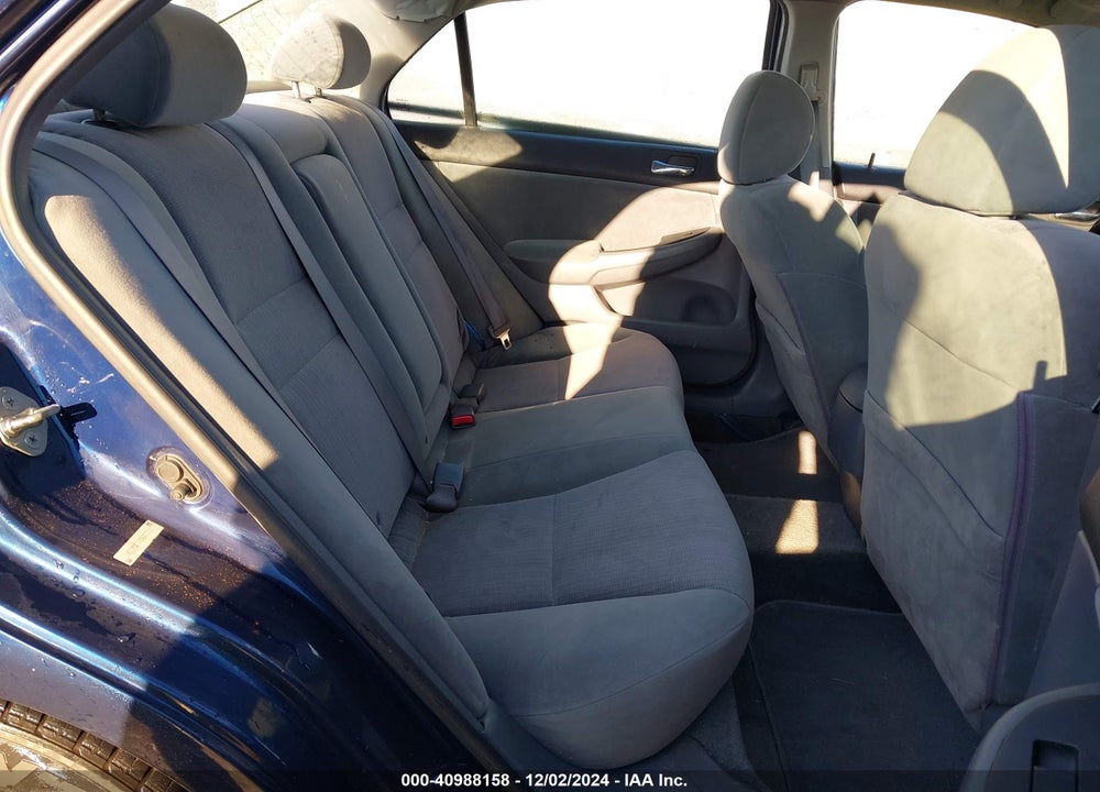 2003 HONDA ACCORD 2.4 LX VIN: 1HGCM56373A063533