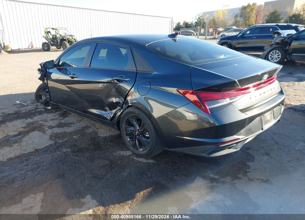 2021 HYUNDAI ELANTRA VIN: 5NPLM4AG7MH046910