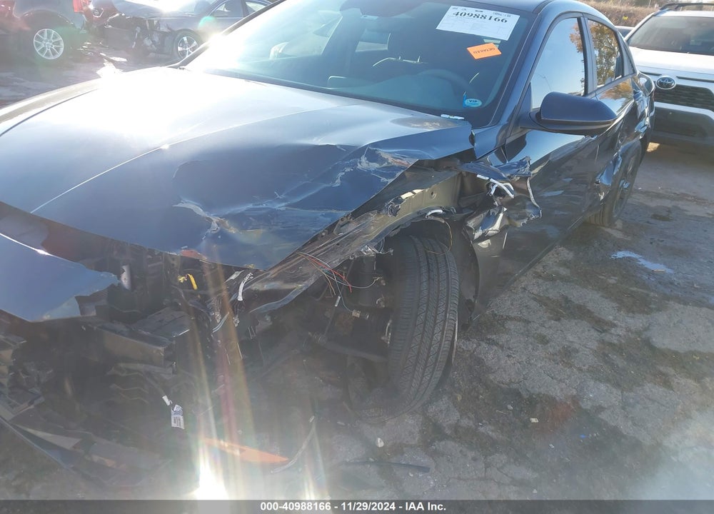 2021 HYUNDAI ELANTRA VIN: 5NPLM4AG7MH046910
