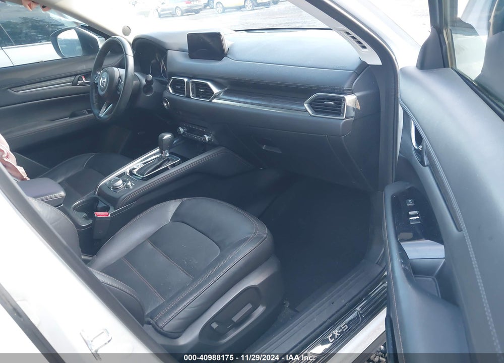 2019 MAZDA CX-5 GRAND TOURING VIN: JM3KFBDM0K0591697