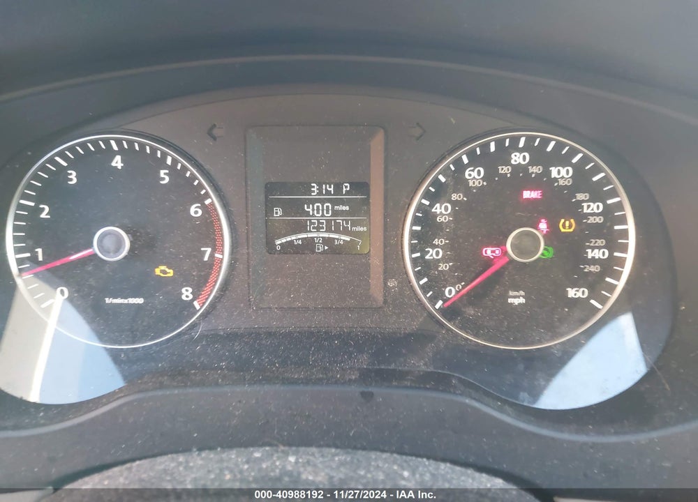 2013 VOLKSWAGEN JETTA 2.5L SE VIN: 3VWDP7AJ8DM430260