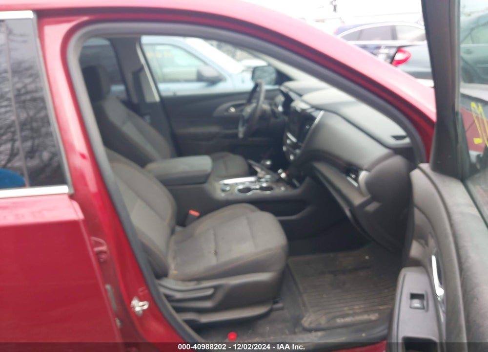 2019 CHEVROLET TRAVERSE 1LT VIN: 1GNERGKW5KJ304094