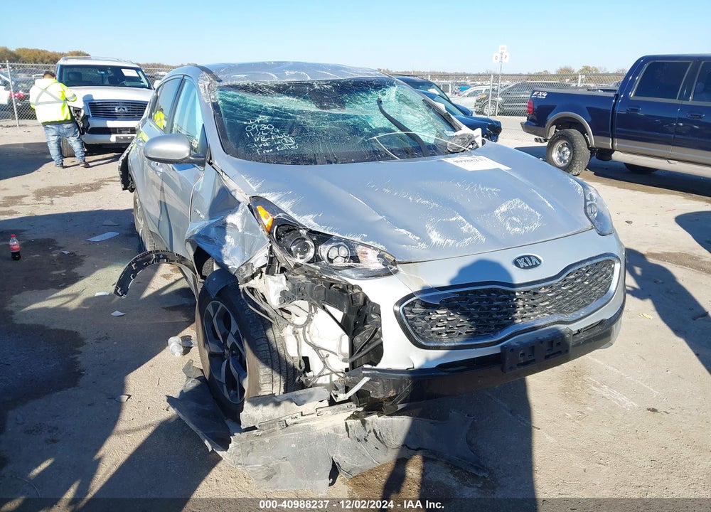 2021 KIA SPORTAGE LX VIN: KNDPMCAC8M7900980