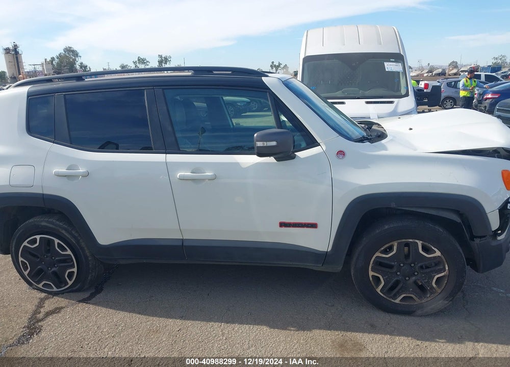 2017 JEEP RENEGADE TRAILHAWK 4X4 VIN: ZACCJBCB5HPF20817