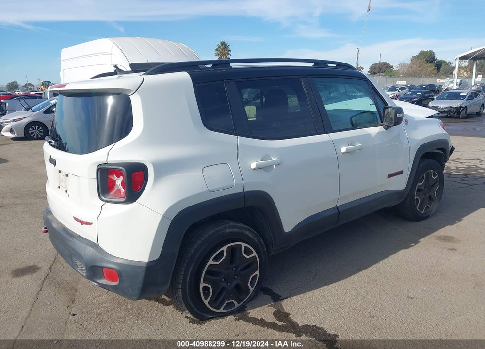 2017 JEEP RENEGADE TRAILHAWK 4X4 VIN: ZACCJBCB5HPF20817