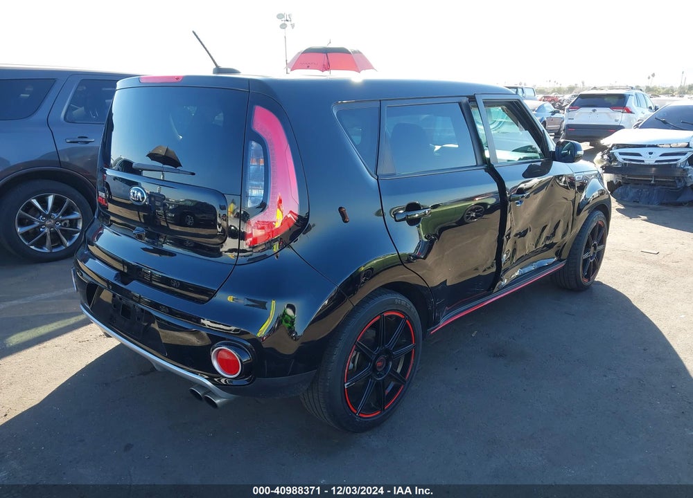 2018 KIA SOUL VIN: KNDJX3AAXJ7898320