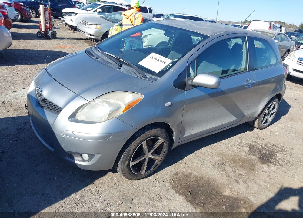 2011 TOYOTA YARIS VIN: JTDJT4K39B5340084