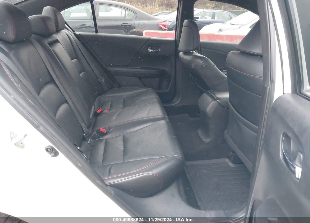2017 HONDA ACCORD SPORT SE VIN: 1HGCR2F15HA032626