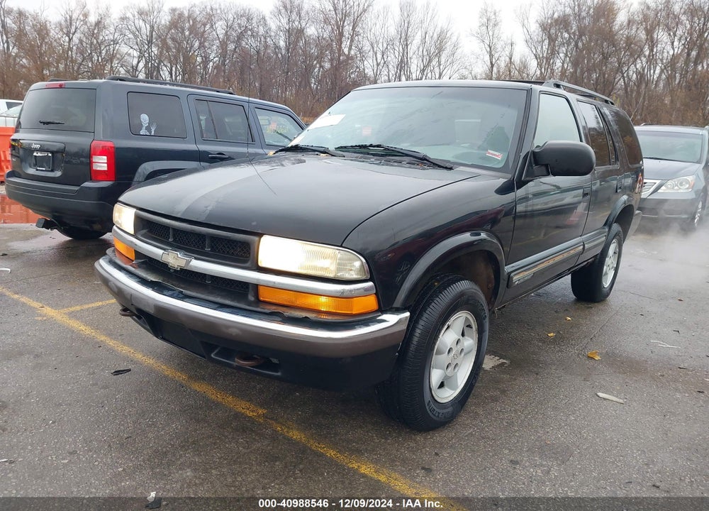 2000 CHEVROLET BLAZER LS VIN: 1GNDT13W0Y2178030