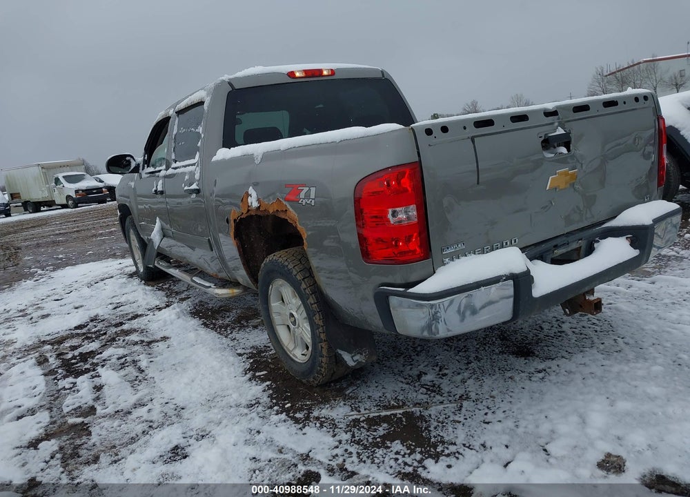 2009 CHEVROLET SILVERADO 1500 LT VIN: 3GCEK23379G229947