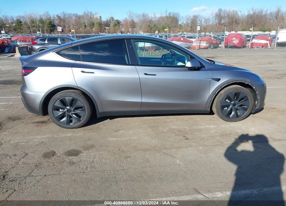 2024 TESLA MODEL Y LONG RANGE DUAL MOTOR ALL-WHEEL DRIVE VIN: 7SAYGDEE1RA293948