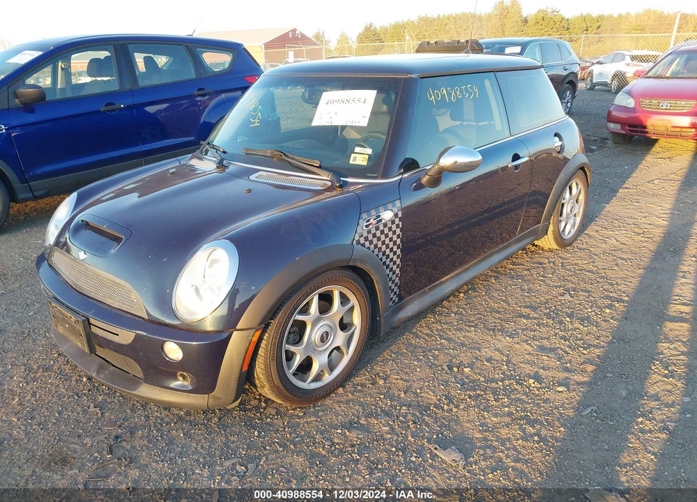 2006 MINI COOPER S VIN: WMWRE33536TJ40873