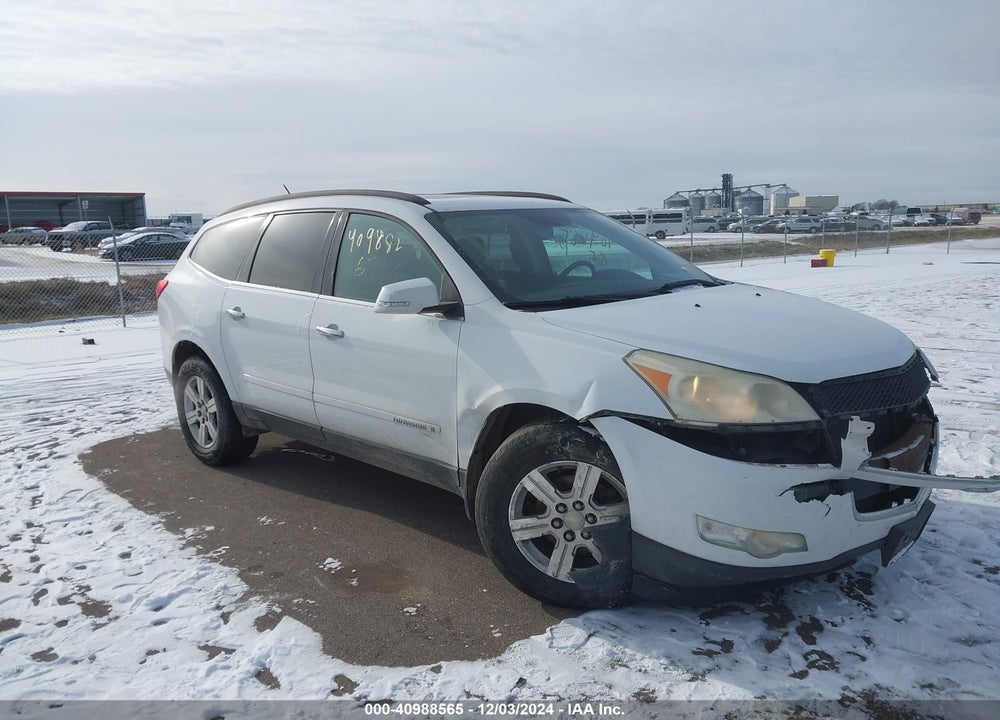 2009 CHEVROLET TRAVERSE LT VIN: 1GNEV23DX9S116638