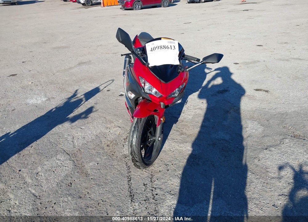2019 KAWASAKI EX400 VIN: JKAEXKG14KDA23222