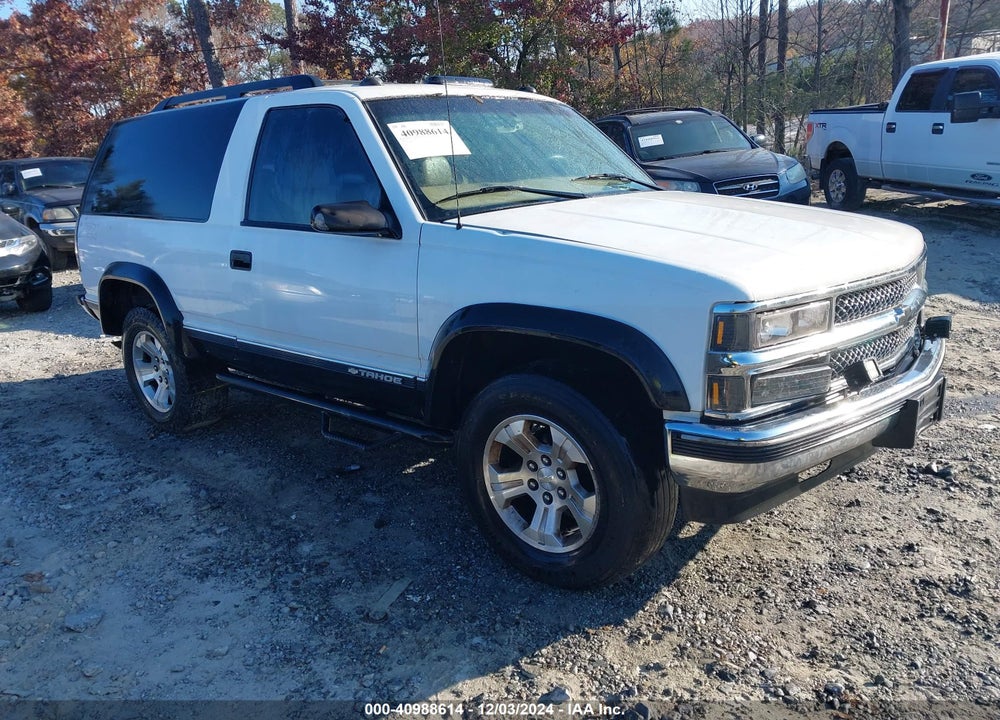 1999 CHEVROLET TAHOE VIN: 3GNEK18R1XG192356