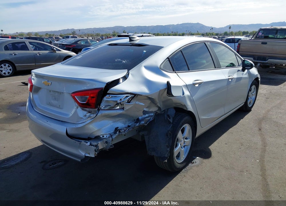 2019 CHEVROLET CRUZE LS VIN: 1G1BC5SM0K7129467