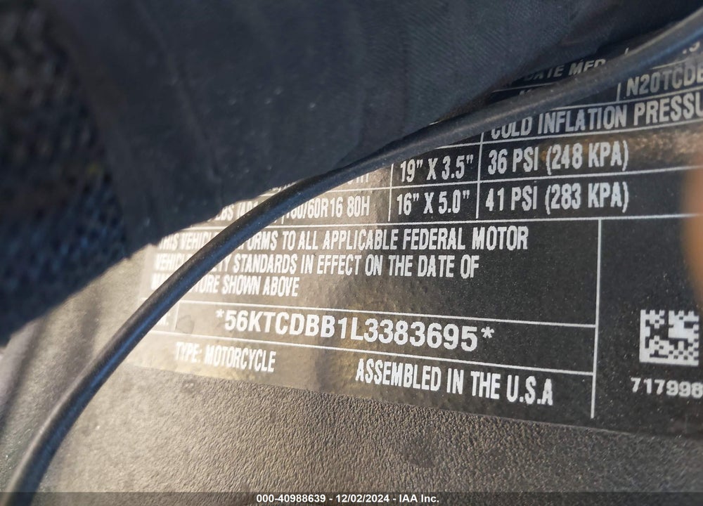 2020 INDIAN MOTORCYCLE CO. CHIEFTAIN DARK HORSE VIN: 56KTCDBB1L3383695