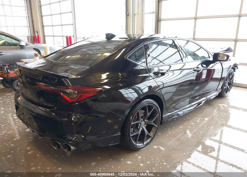 2022 ACURA TLX TYPE S - HP WHEEL AND TIRE VIN: 19UUB7F93NA002337