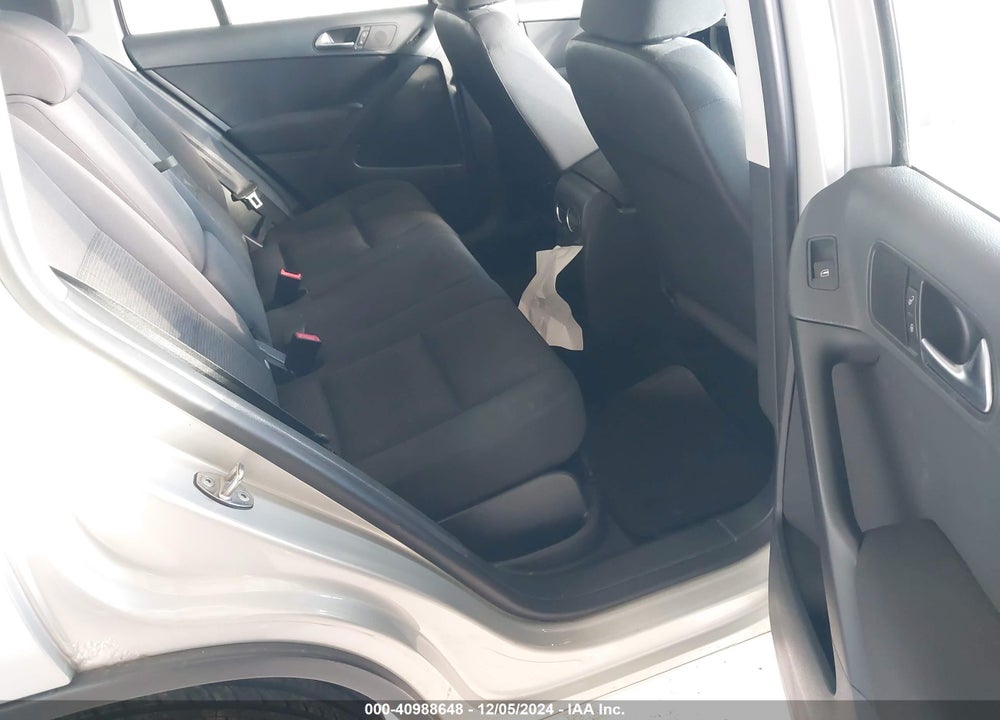 2013 VOLKSWAGEN TIGUAN S VIN: WVGBV7AX0DW533155