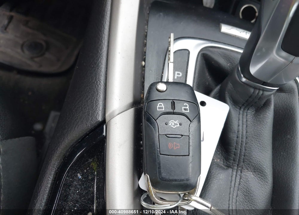 2016 FORD FUSION SE VIN: 3FA6P0HD1GR135775