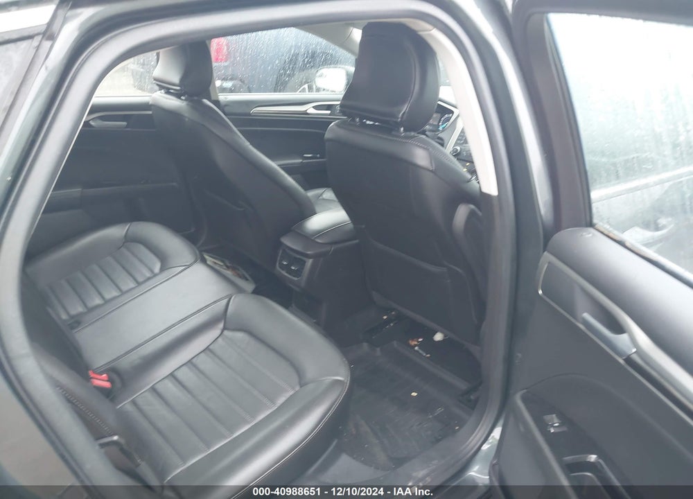2016 FORD FUSION SE VIN: 3FA6P0HD1GR135775