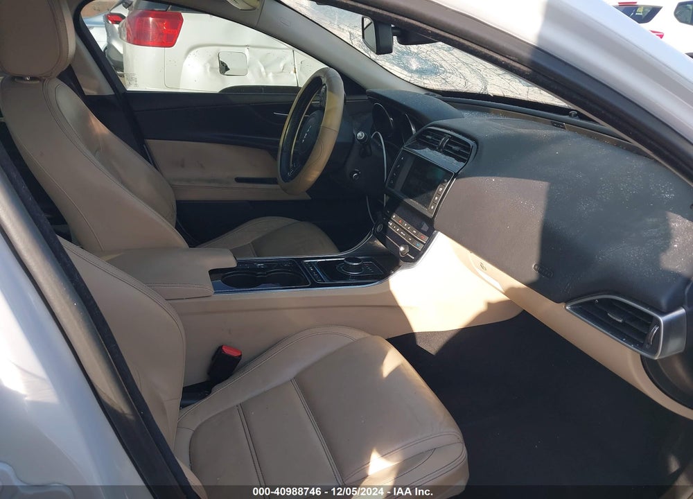 2017 JAGUAR XE VIN: SAJAE4BG7HA971270