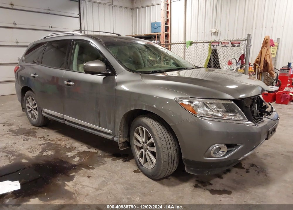 2015 NISSAN PATHFINDER SL VIN: 5N1AR2MM1FC711745