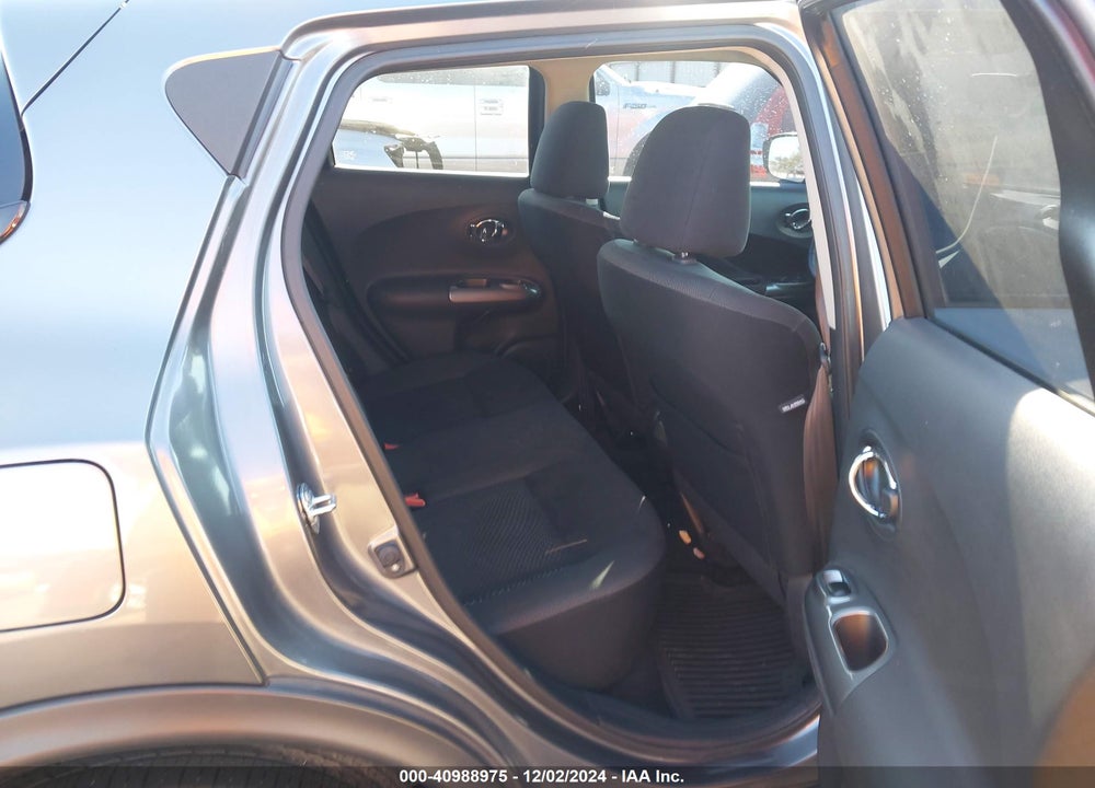 2015 NISSAN JUKE SV VIN: JN8AF5MR4FT513482