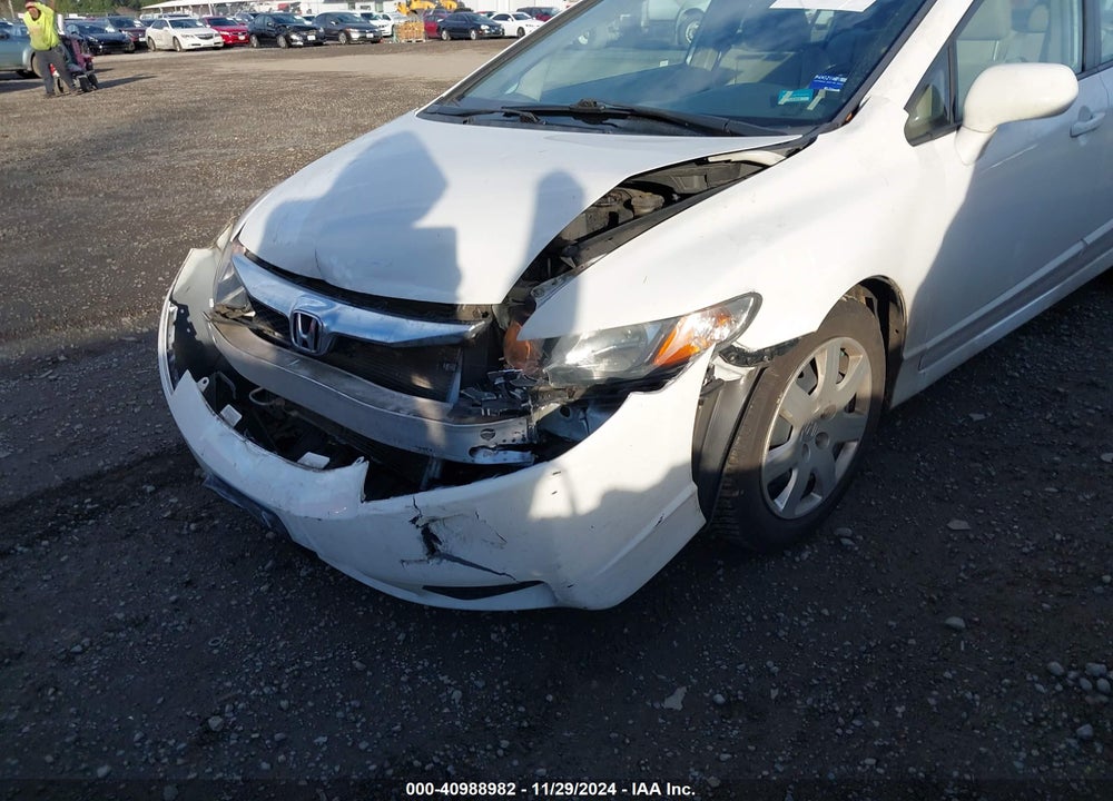 2011 HONDA CIVIC LX VIN: 2HGFA1F5XBH534140