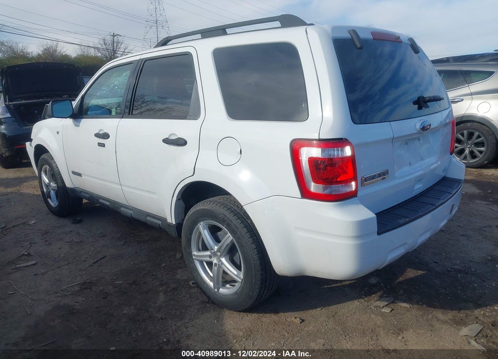 2008 FORD ESCAPE XLT VIN: 1FMCU03188KC08354
