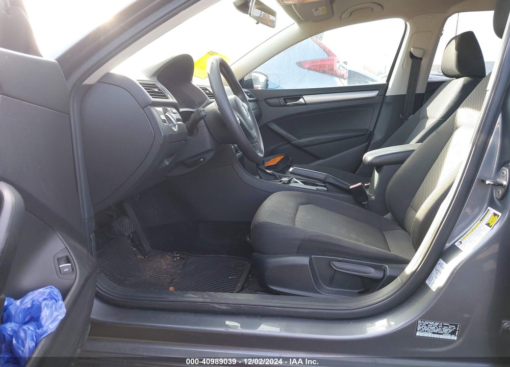 2013 VOLKSWAGEN PASSAT 2.5L S VIN: 1VWAP7A30DC029503