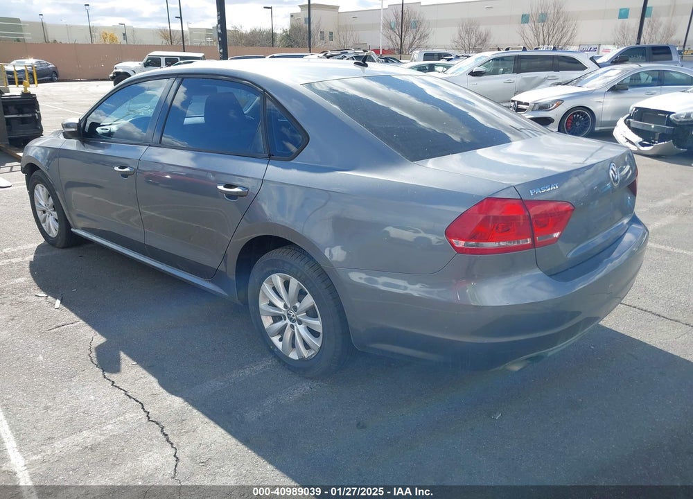 2013 VOLKSWAGEN PASSAT 2.5L S VIN: 1VWAP7A30DC029503