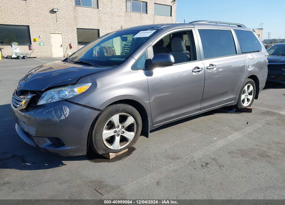2016 TOYOTA SIENNA LE 8 PASSENGER VIN: 5TDKK3DC4GS752090