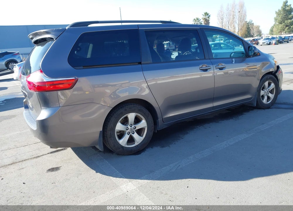 2016 TOYOTA SIENNA LE 8 PASSENGER VIN: 5TDKK3DC4GS752090