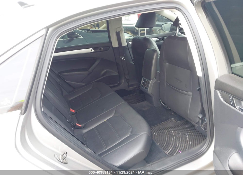 2013 VOLKSWAGEN PASSAT 2.5L SE VIN: 1VWBP7A30DC090256