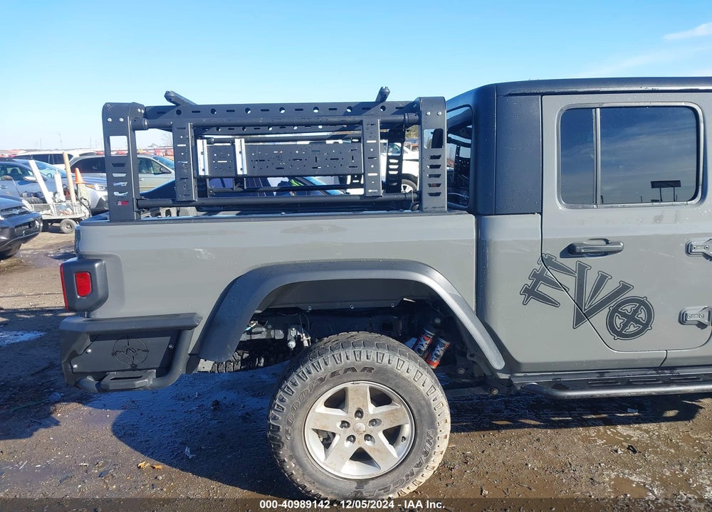 2022 JEEP GLADIATOR MOJAVE 4X4 VIN: 1C6JJTEG6NL125350