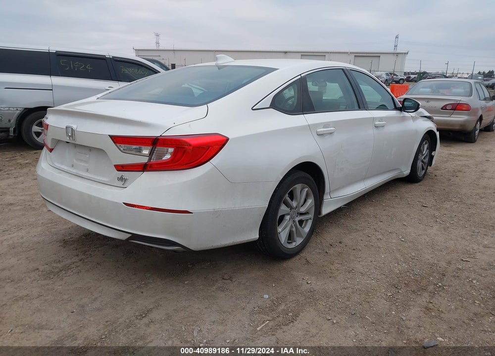 2019 HONDA ACCORD VIN: 1HGCV1F16KA177039