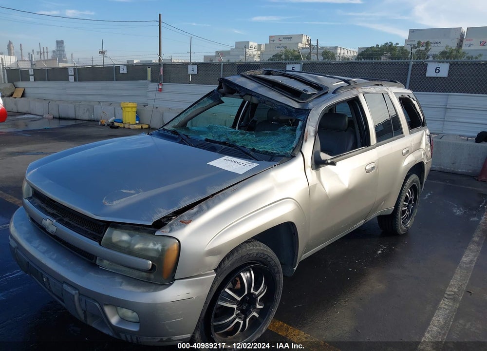 2002 CHEVROLET TRAILBLAZER LTZ VIN: 1GNDS13S022272318