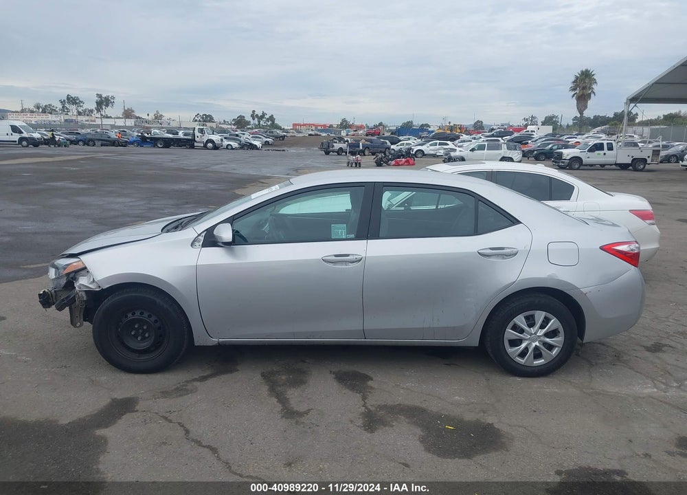 2015 TOYOTA COROLLA VIN: 5YFBURHE4FP290680
