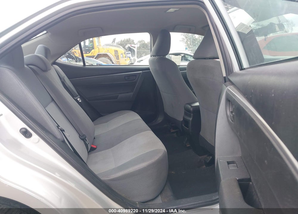 2015 TOYOTA COROLLA VIN: 5YFBURHE4FP290680
