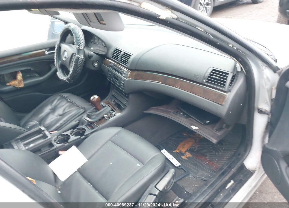 2003 BMW 325I VIN: WBAEV33403KL85797