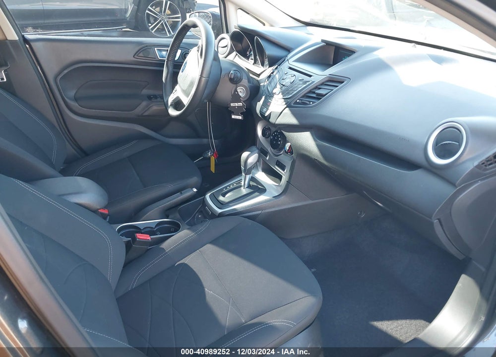 2015 FORD FIESTA SE VIN: 3FADP4BJ5FM221826